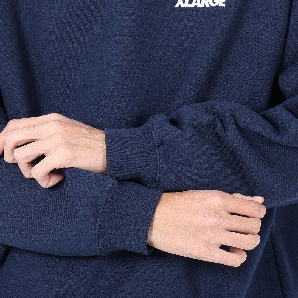 エクストララージ（XLARGE）（メンズ）CHENILLE SLANTED OG クルーネックスウェット 101234012010-NAVY