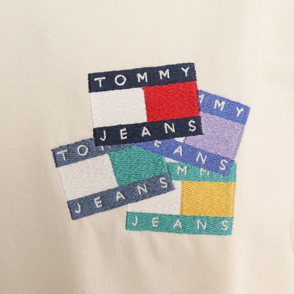 トミー ジーンズ（TOMMY JEANS）（メンズ）BADGE OVERLAY 半袖Tシャツ DM12441-YBI