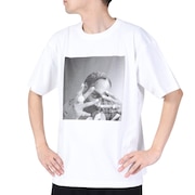1993 デザイン ワールド ヒップ ホップ（1993 DESIGNED WORLD HIP HOP）（メンズ）1993 WEST DOG 半袖Tシャツ 1993-23A074-White