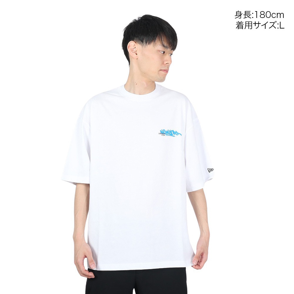 ニューエラ（NEW ERA）（メンズ、レディース）半袖 オーバーサイズド コットンTシャツ Graffiti 14121861