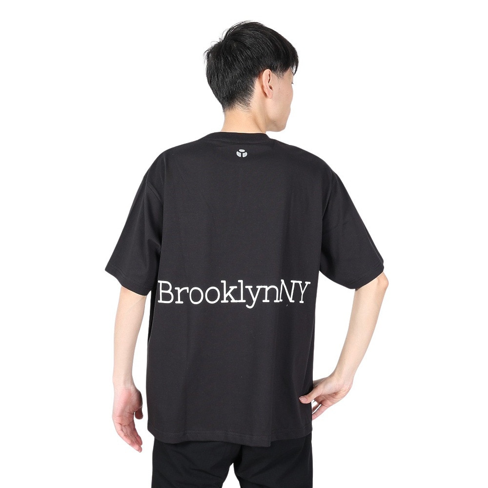 ヤックパック（YAK PAK）（メンズ、レディース）ブルックリン デザイン ポケット付き 半袖Tシャツ 4510002-01 BLK