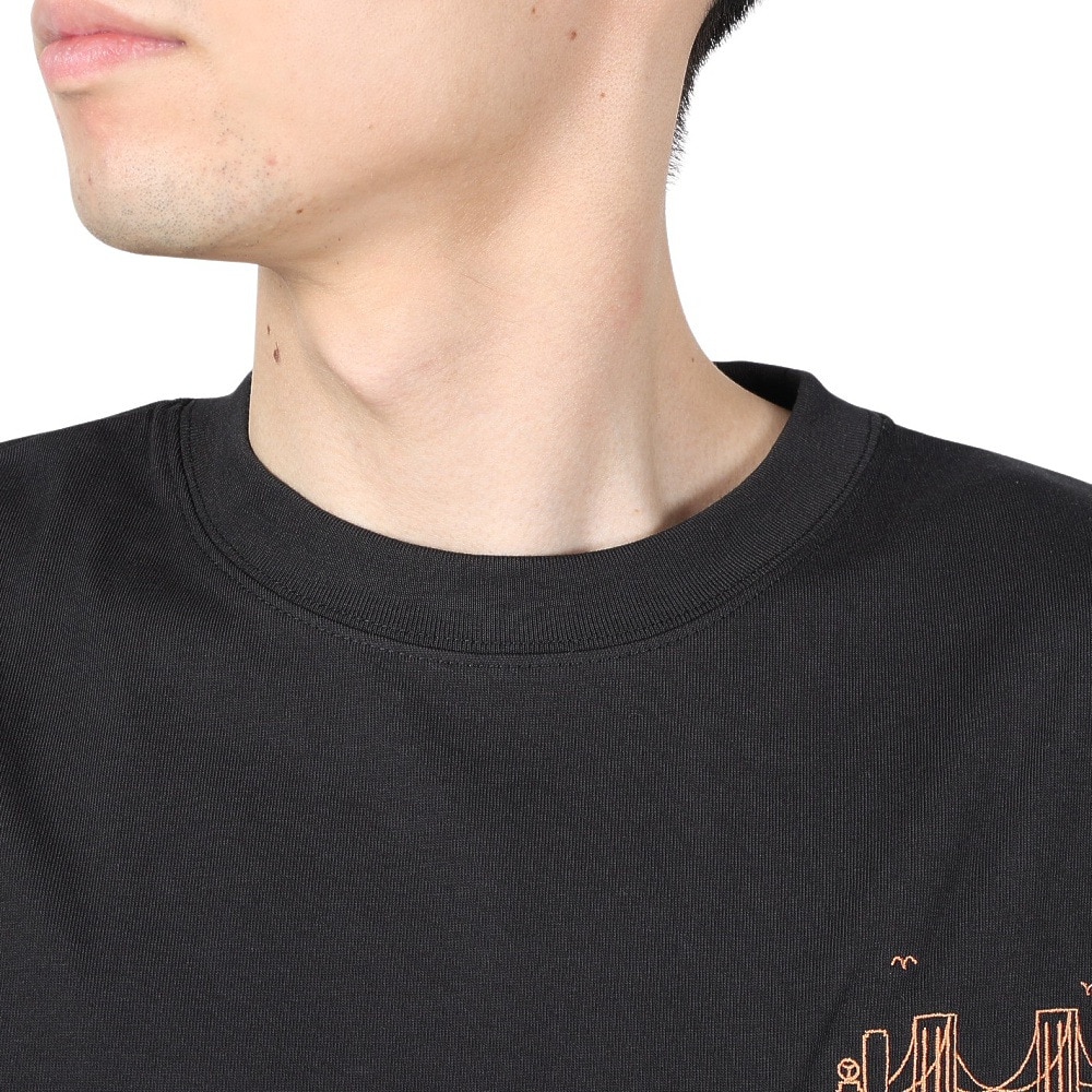 ヤックパック（YAK PAK）（メンズ、レディース）ブルックリン デザイン ポケット付き 半袖Tシャツ 4510002-01 BLK