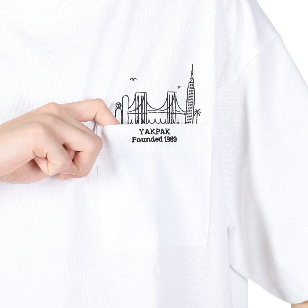 ヤックパック（YAK PAK）（メンズ、レディース）ブルックリン デザイン ポケット付き 半袖Tシャツ 4510002-07 WHT