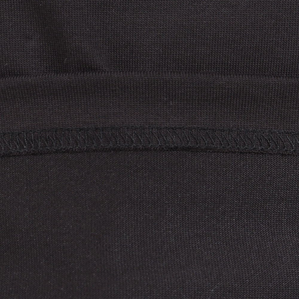 ヤックパック（YAK PAK）（メンズ、レディース）ハートロゴポケット付き 半袖Tシャツ 4510007-01 BLK