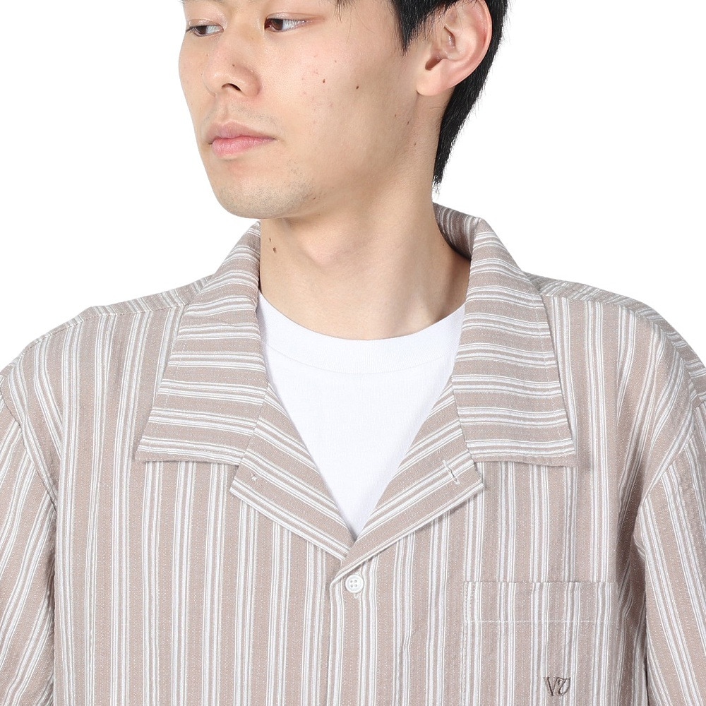 リヴィアプロジェクツ（Rivvia Projectu）（メンズ）VV ストライプ 半袖シャツ RSH-24112-BEG