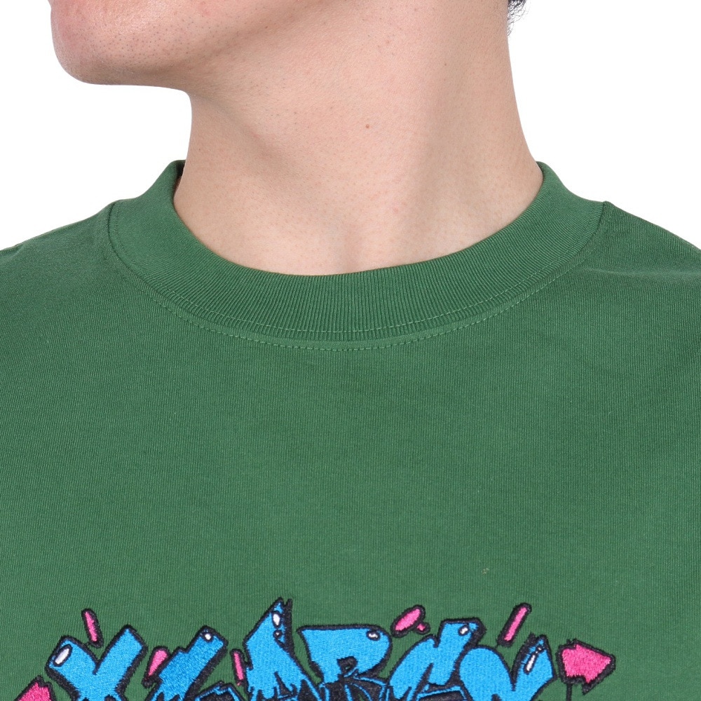 エクストララージ（XLARGE）（メンズ）AEROSOL GAFFITI ショートスリーブ Tシャツ 101242011032-GREEN