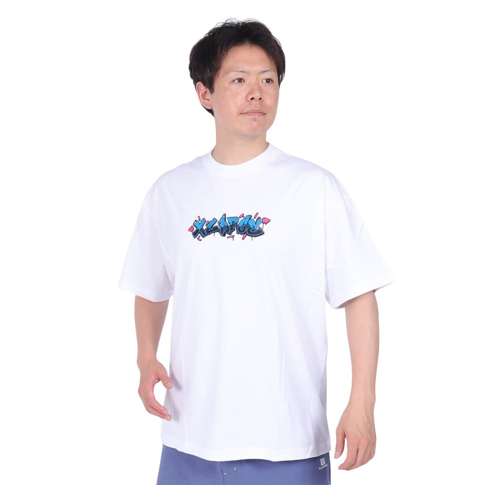エクストララージ（XLARGE）（メンズ）AEROSOL GAFFITI ショートスリーブ Tシャツ 101242011032-WHITE