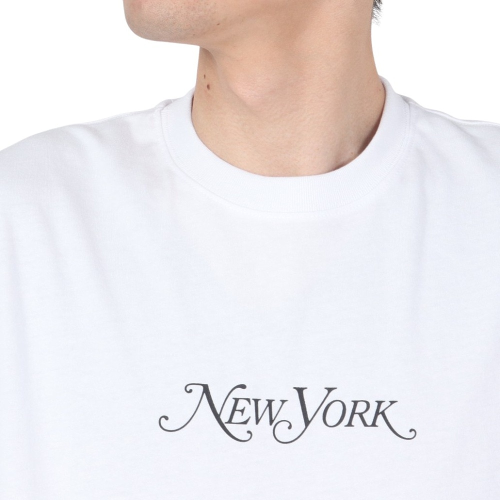 ニューエラ（NEW ERA）（メンズ、レディース）長袖 オーバーサイズド コットン Tシャツ New York Magazine 14350606