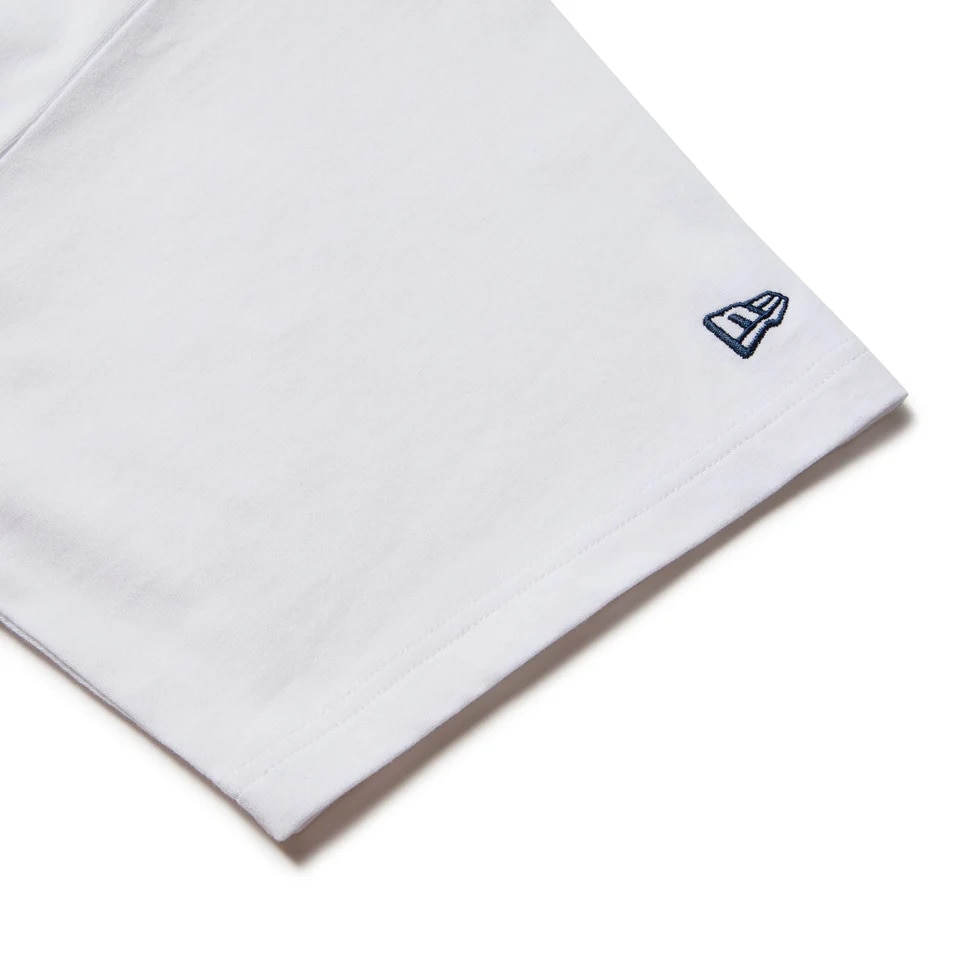 ニューエラ（NEW ERA）（メンズ、レディース）半袖 オーバーサイズド コットン Tシャツ SANTA CRUZ スクリーミングハンド ホワイト 14384105