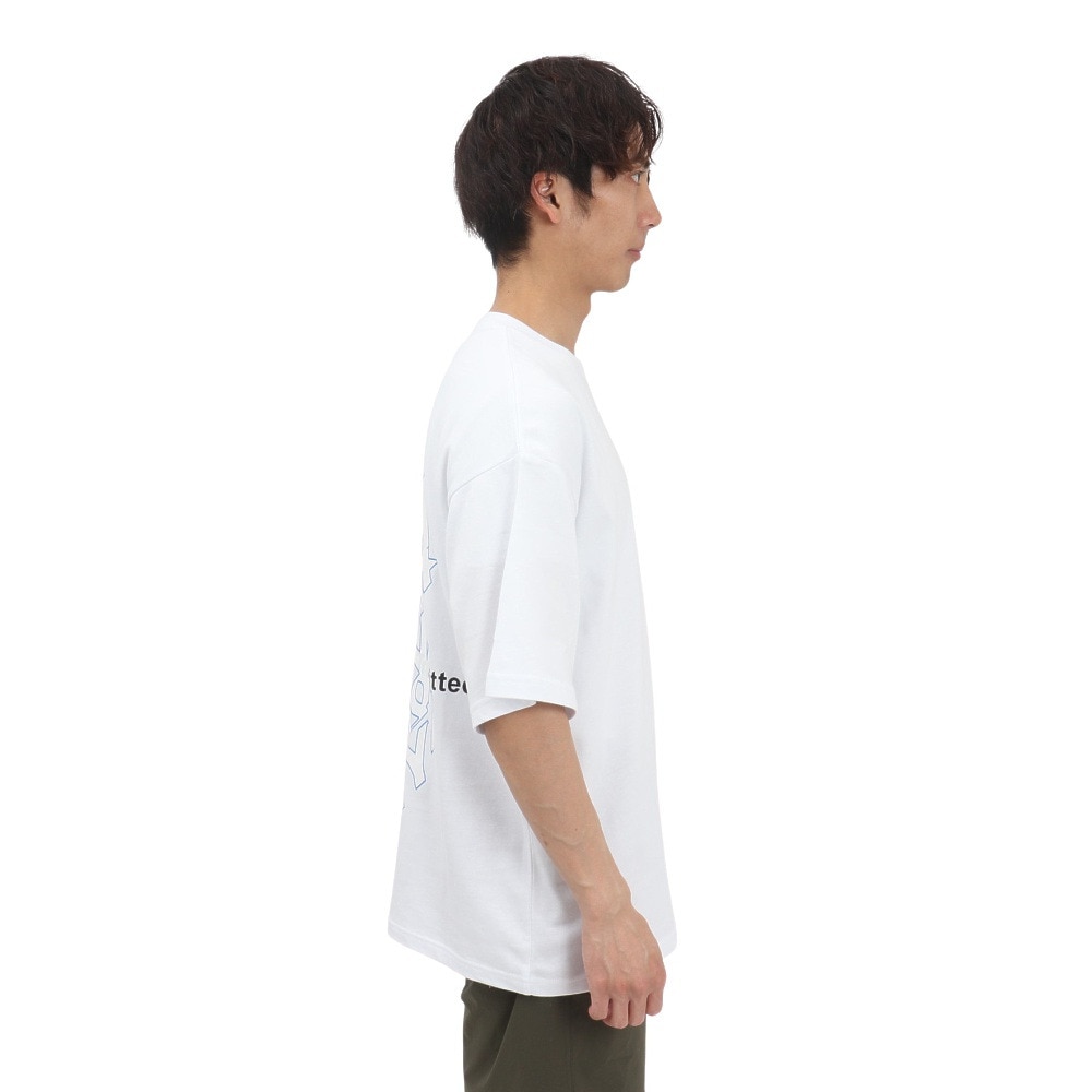 ニューエラ（NEW ERA）（メンズ、レディース）オーバーサイズド コットン 半袖Tシャツ Graffiti 14410049