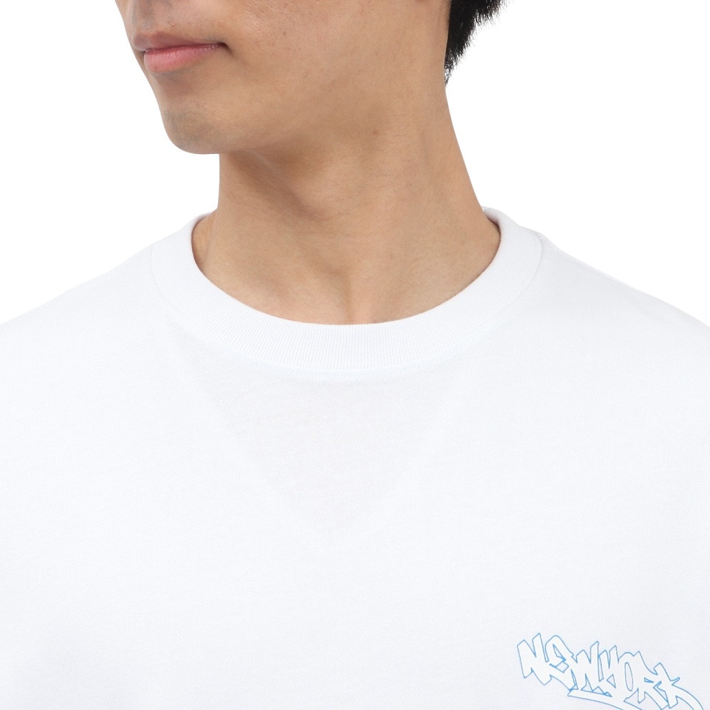 ニューエラ（NEW ERA）（メンズ、レディース）オーバーサイズド コットン 半袖Tシャツ Graffiti 14410049