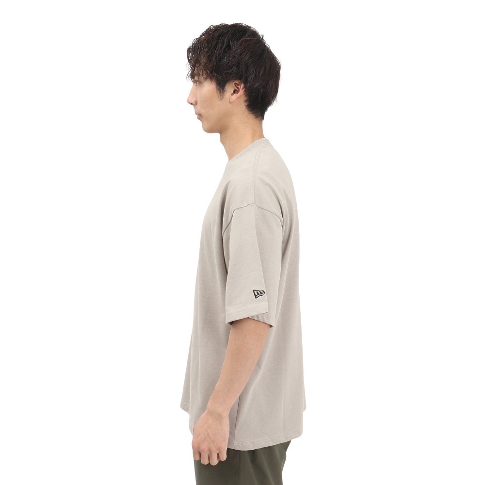 ニューエラ（NEW ERA）（メンズ、レディース）オーバーサイズド コットン 半袖Tシャツ Handwritten Logo 14410077