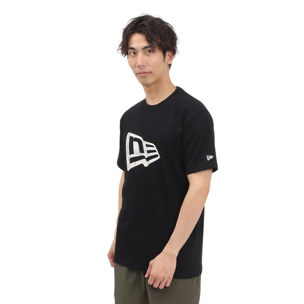 ニューエラ（NEW ERA）（メンズ、レディース）コットン 半袖Tシャツ Floral Paisley フラッグロゴ 14410107