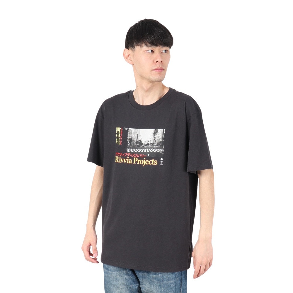 リヴィアプロジェクツ（Rivvia Projectu）（メンズ）GLOBAL TOUR 半袖Tシャツ RTE-25124-BLK