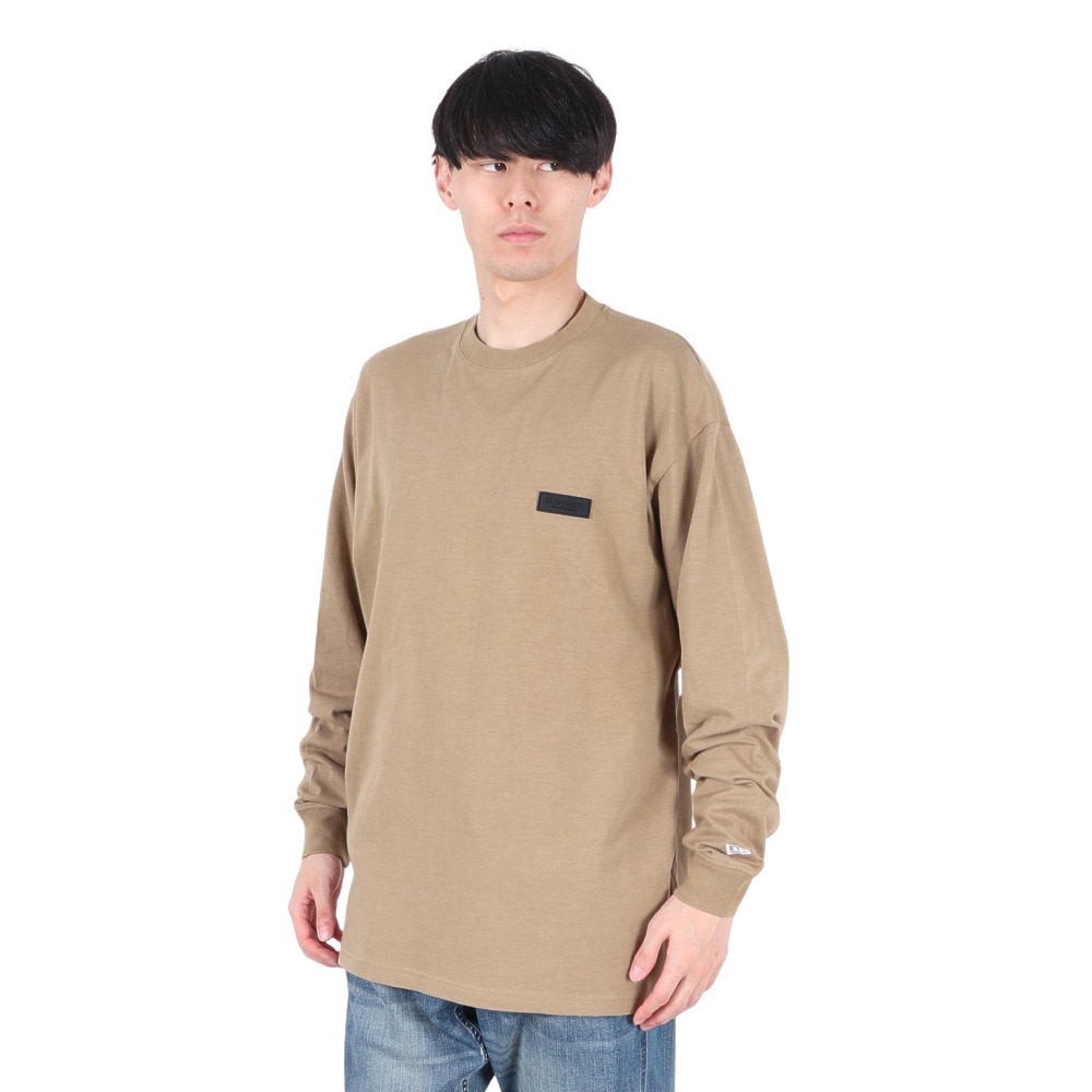 ニューエラ（NEW ERA）（メンズ、レディース）長袖 オーバーサイズド コットン Tシャツ Zoom Up Logo 14324693