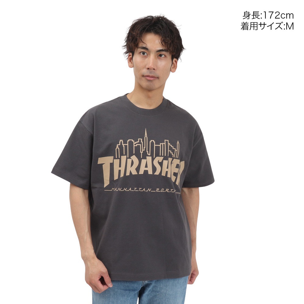 マンハッタンポーテージ（ManhattanPortage）（メンズ）半袖 プリントTシャツ THRASHER 25SS-MP-M614 CHARCOAL