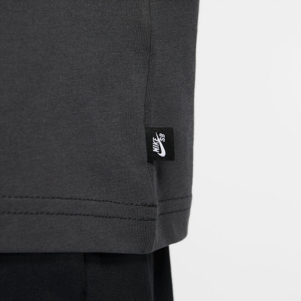 ナイキ（NIKE）（メンズ）SB ロゴ 半袖Tシャツ DC7818-070