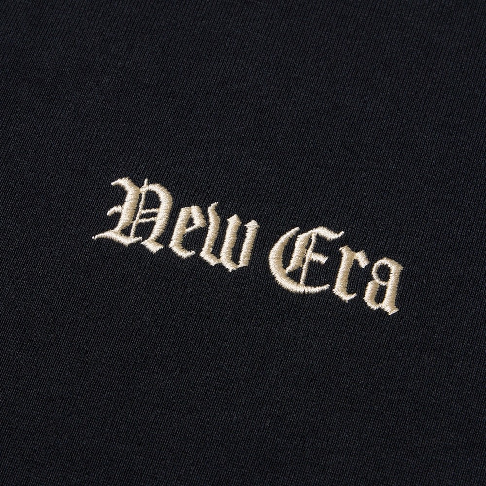 ニューエラ（NEW ERA）（メンズ、レディース）長袖 オーバーサイズド ヘビーウェイト コットン Tシャツ Old English 14682686