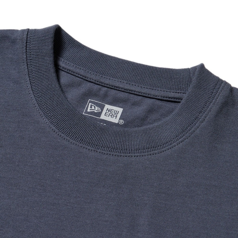 ニューエラ（NEW ERA）（メンズ、レディース）長袖 オーバーサイズド コットン Tシャツ Tagging 14682690