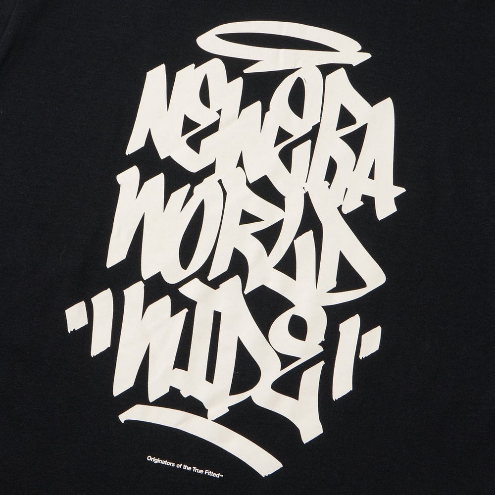 ニューエラ（NEW ERA）（メンズ、レディース）長袖 オーバーサイズド コットン Tシャツ Tagging 14682691