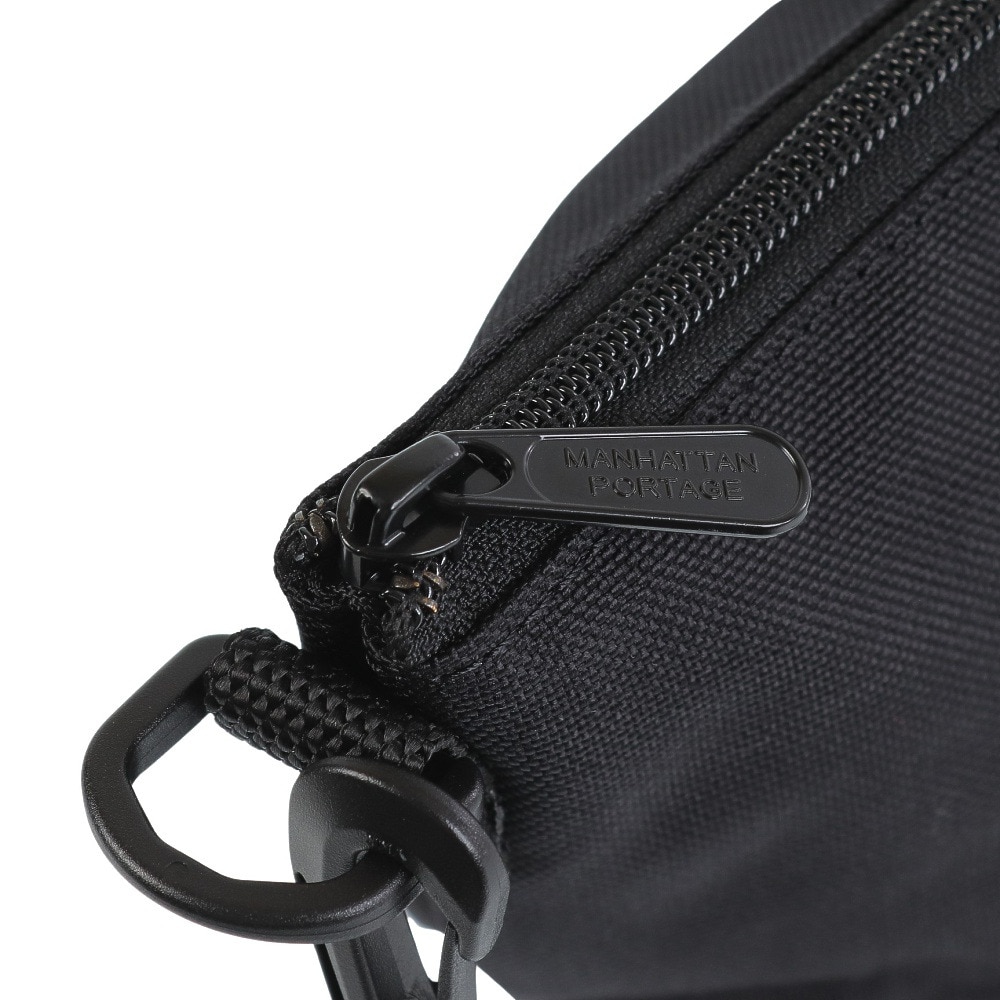 マンハッタンポーテージ（ManhattanPortage）（メンズ、レディース）ショルダーバッグ Zuccotti Clutch w/ MP6020-BE RBRICK23 BLACK