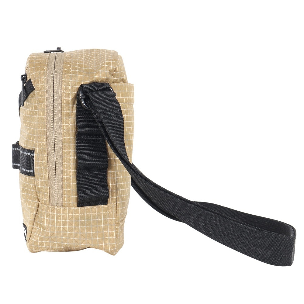 エクストララージ（XLARGE）（メンズ、レディース）リップストップ スクエア ショルダーバッグ 101251053001-BEIGE