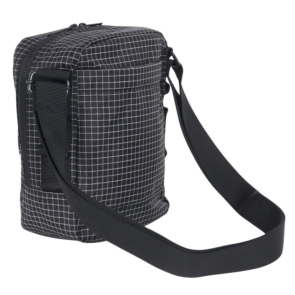エクストララージ（XLARGE）（メンズ、レディース）リップストップ スクエア ショルダーバッグ 101251053001-BLACK