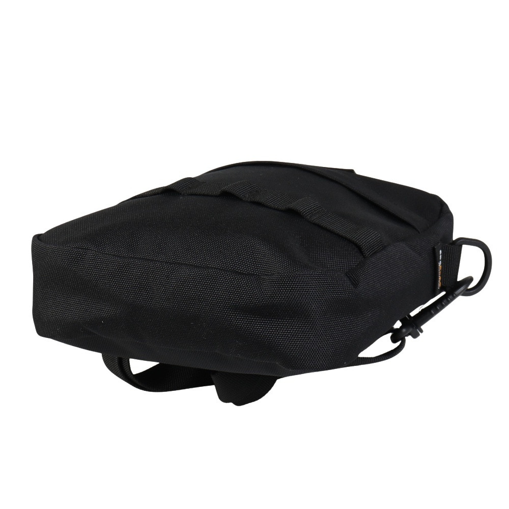 エクストララージ（XLARGE）（メンズ、レディース）MILITARY ショルダーバッグ 101211053002 BLK