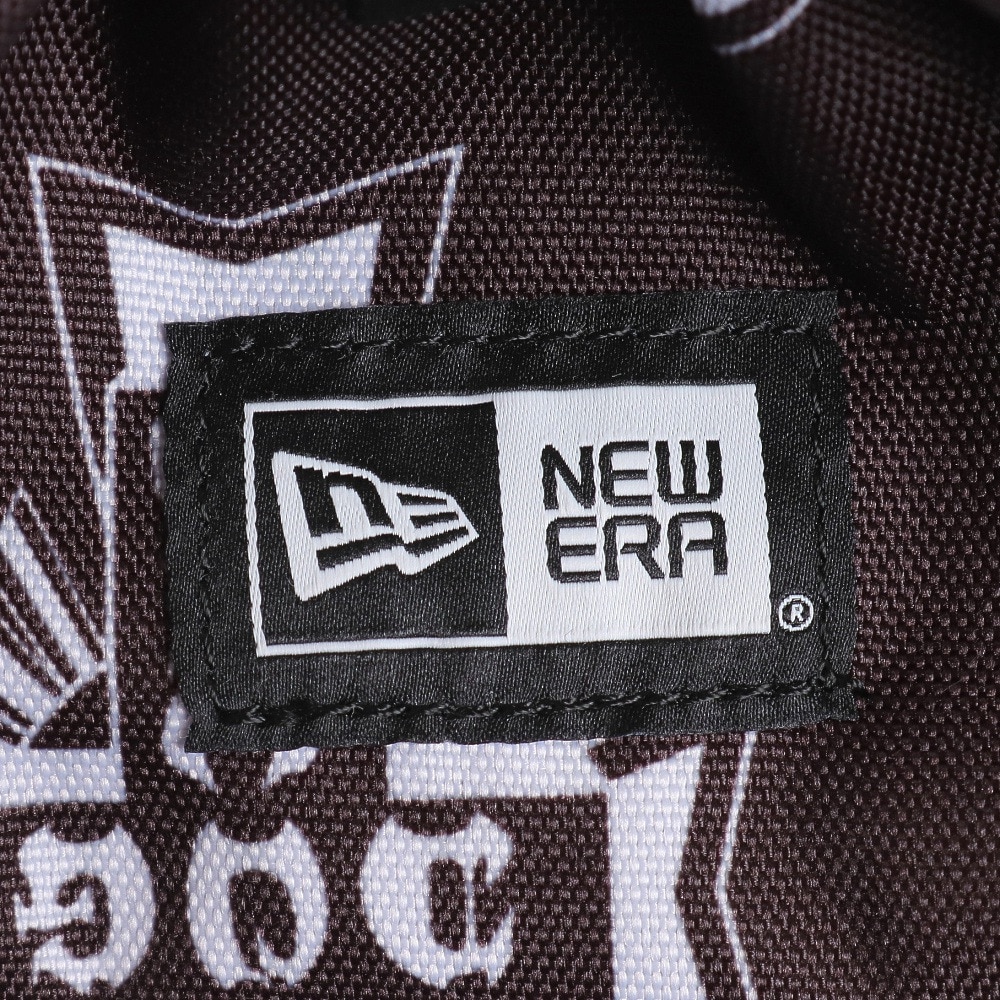 ニューエラ（NEW ERA）（メンズ、レディース）デイサック DOG TOWN ドッグタウン オールオーバー ブラック 13772560