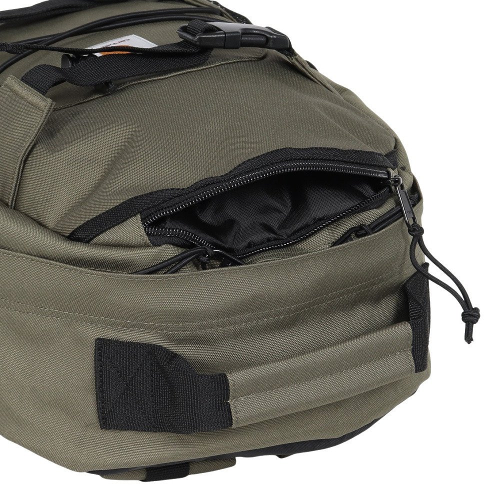 カーハート（CARHARTT）（メンズ、レディース）キックフリップ バック