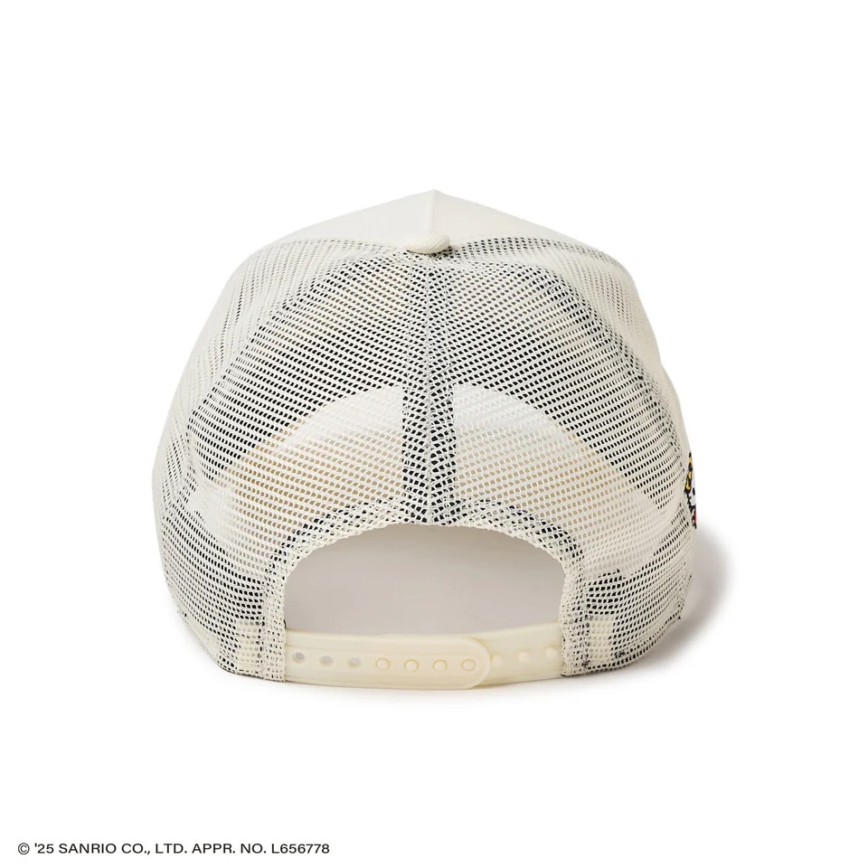 ニューエラ（NEW ERA）（メンズ、レディース）9FORTY A-Frame トラッカー HELLO KITTY ラインストーン キャップ 14348619