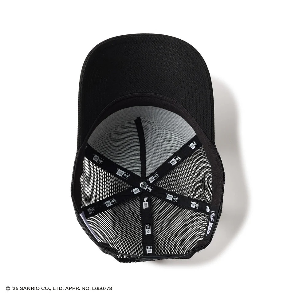 ニューエラ（NEW ERA）（メンズ、レディース）9FORTY A-Frame トラッカー HELLO KITTY ラインストーン キャップ 14348620