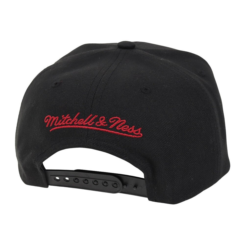 ミッチェルアンドネス（Mitchell&Ness）（メンズ）キャップ FRONT LOADED スナップバック Miami Heat HHSS2997-MHEYYPPPBLCK