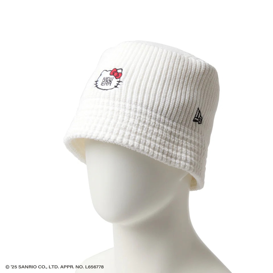 ニューエラ（NEW ERA）（メンズ、レディース）ニットバケットハット ハローキティ フェイス ホワイト 14432164