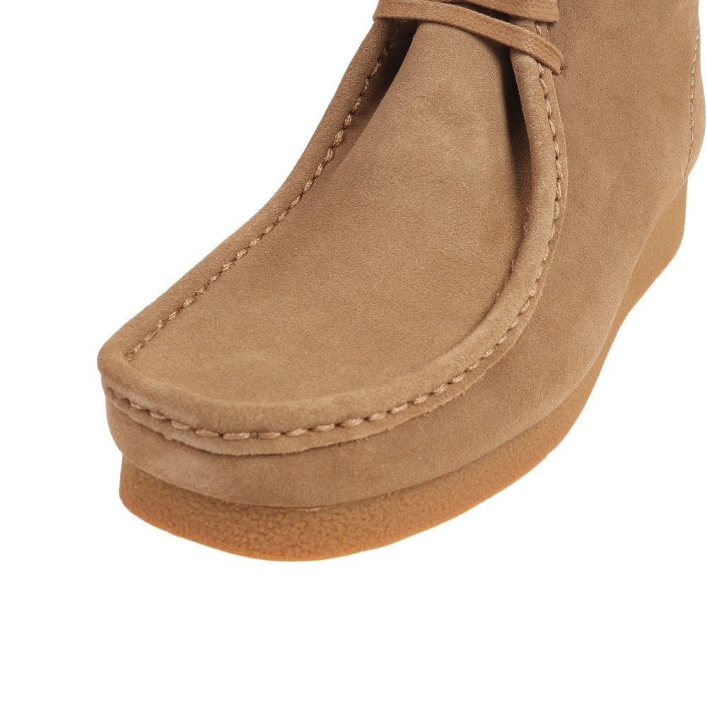 Clarks wallabee deals step boot