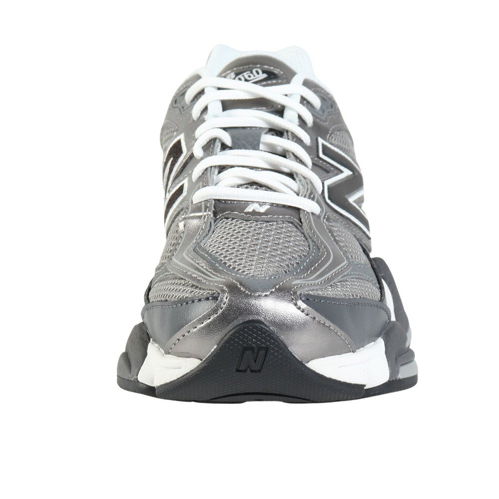 ニューバランス（new balance）（メンズ、レディース）スニーカー