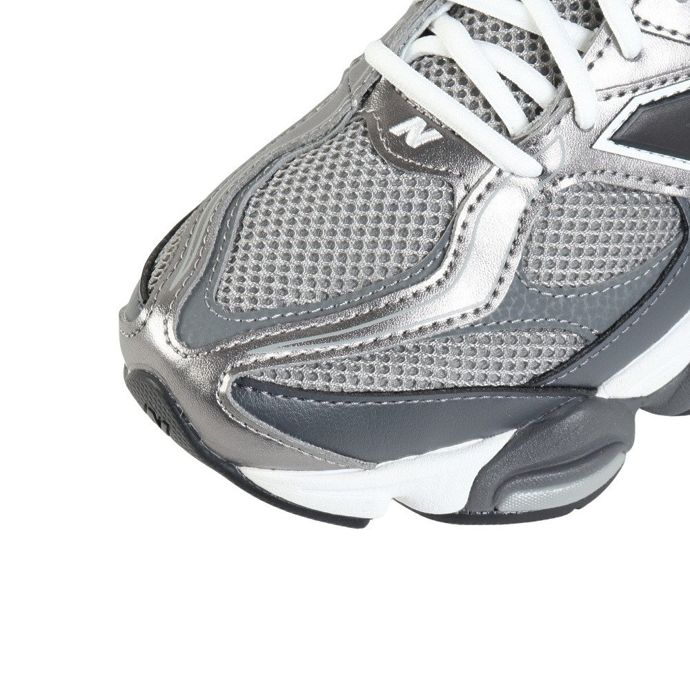 ニューバランス（new balance）（メンズ、レディース）スニーカー
