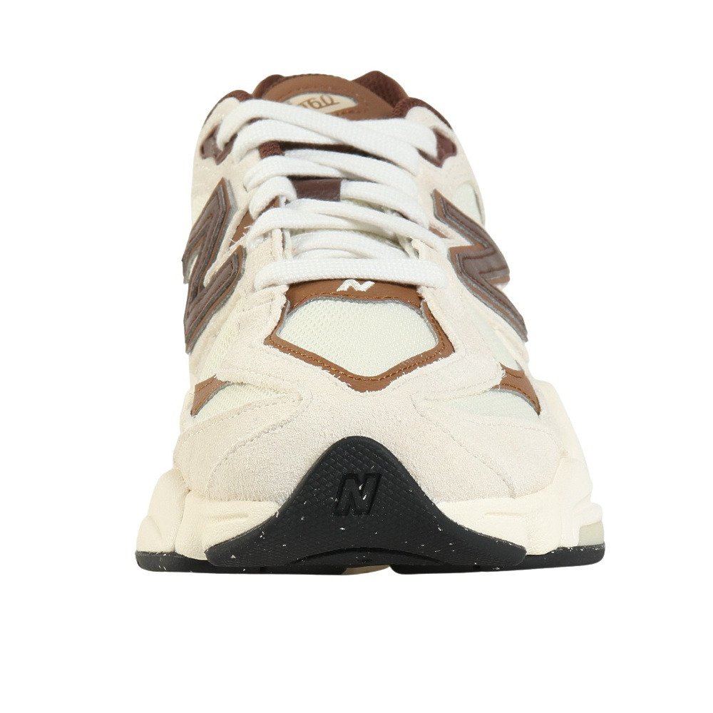 ニューバランス（new balance）（メンズ、レディース）スニーカー ランニングシューズ 90/60 ホワイト ブラウン U90603EGD スポーツ カジュアル シューズ