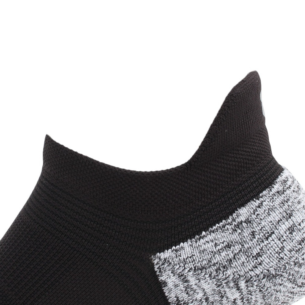 アンダーアーマー（UNDER ARMOUR）（メンズ、レディース）靴下 UAアーマードライ クッション ノーショー タブ ソックス 23-29cm 黒 1376075 101 超速乾
