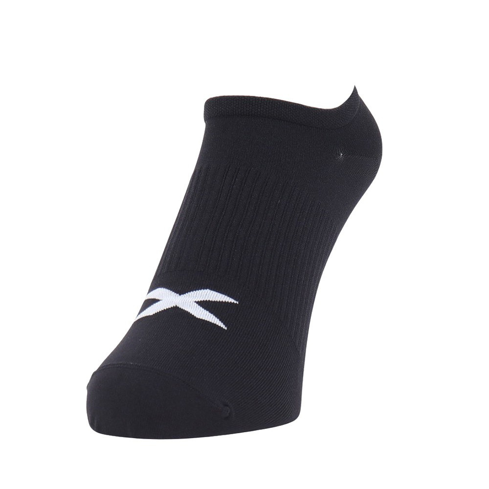 ツー・タイムズ・ユー（2XU）（メンズ、レディース）インビジブル ソックス 3足組 UQ6550E-BLK/WHT