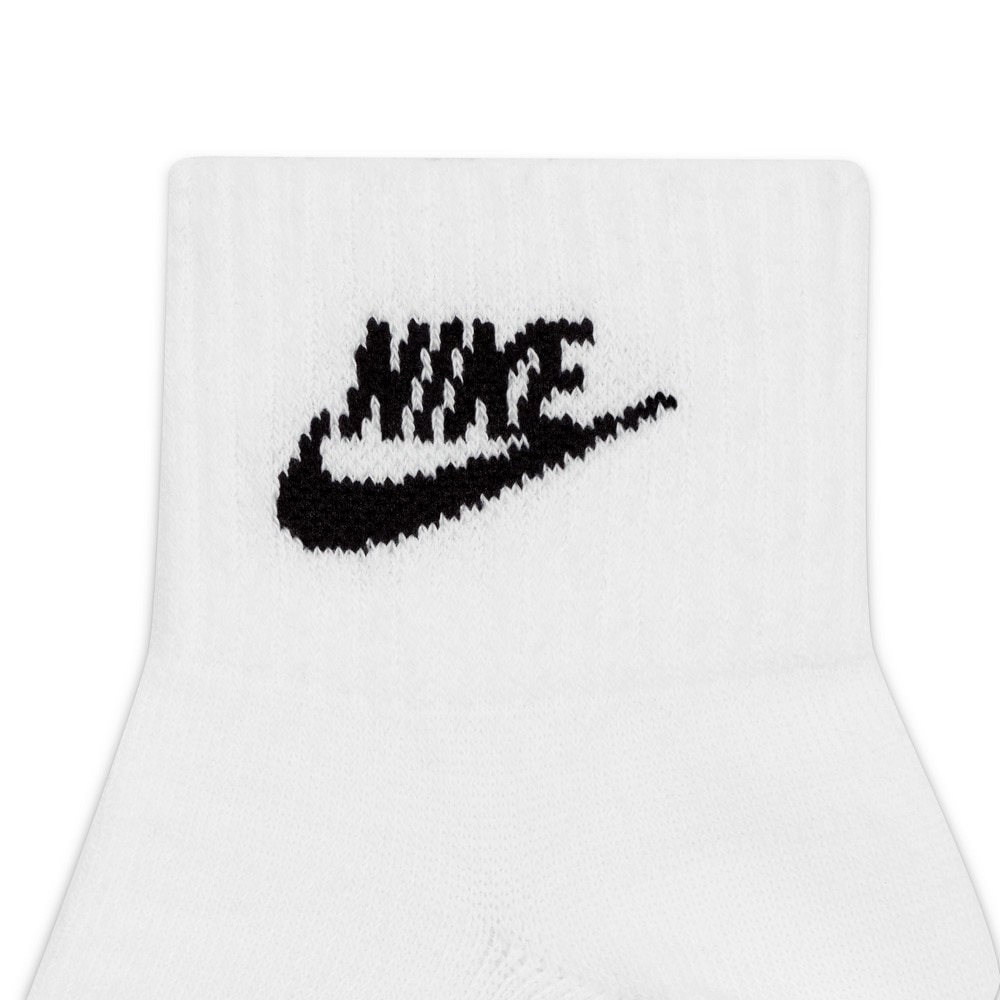 ナイキ（NIKE）（メンズ）エブリデイ エッセンシャル アンクル ソックス 3足組 DX5074-101