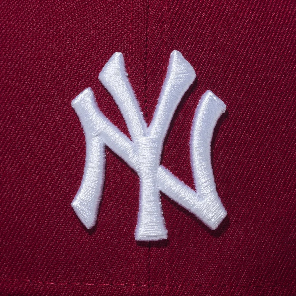 ニューエラ（NEW ERA）（メンズ、レディース）キャップ 59FIFTY ニューヨーク・ヤンキース カーディナル×ホワイト 14525206 帽子 57.7cm-59.6cm