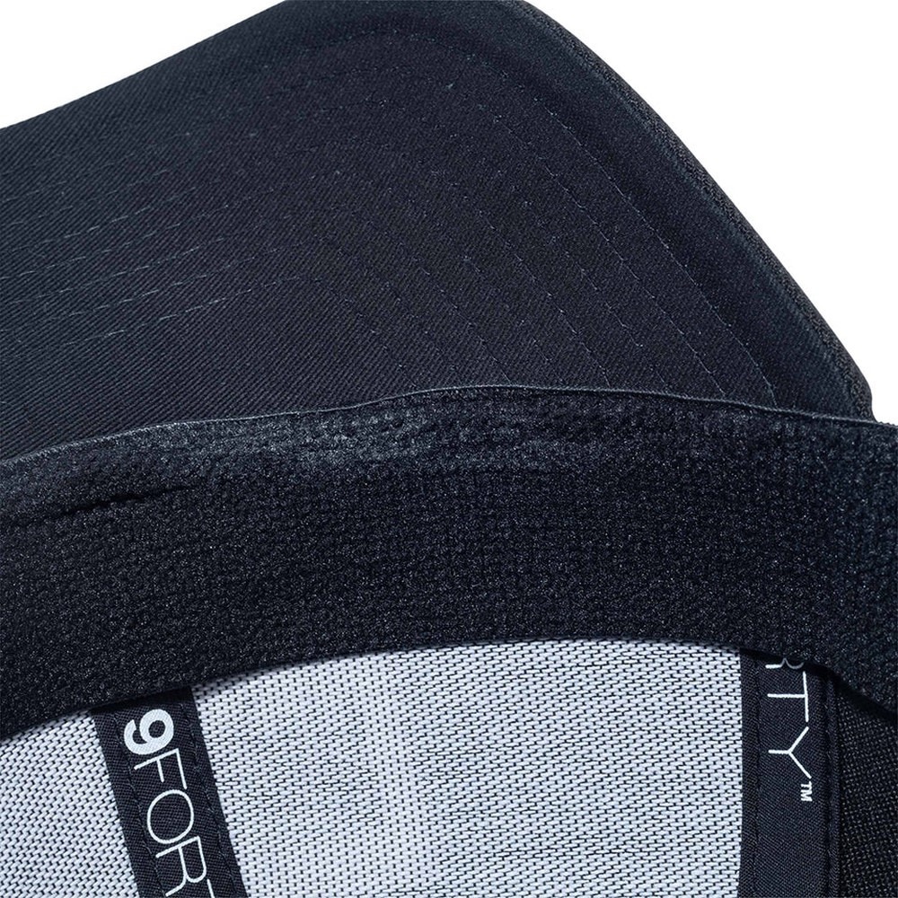 ニューエラ（NEW ERA）（メンズ、レディース）キャップ 9FORTY ストレッチスナップ ボックスロゴ 黒 56-60cm 14527238 スポーツキャップ 帽子
