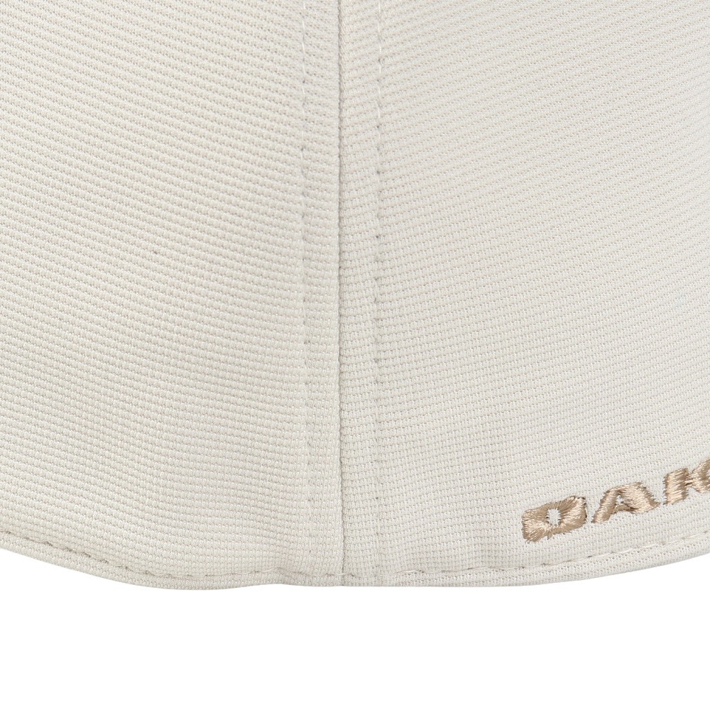 オークリー（OAKLEY）（メンズ、レディース）帽子 TINCAN キャップ 白 57.5cm 911545-BCL スポーツキャップ ベースボールキャップ 暑さ対策 日差し対策