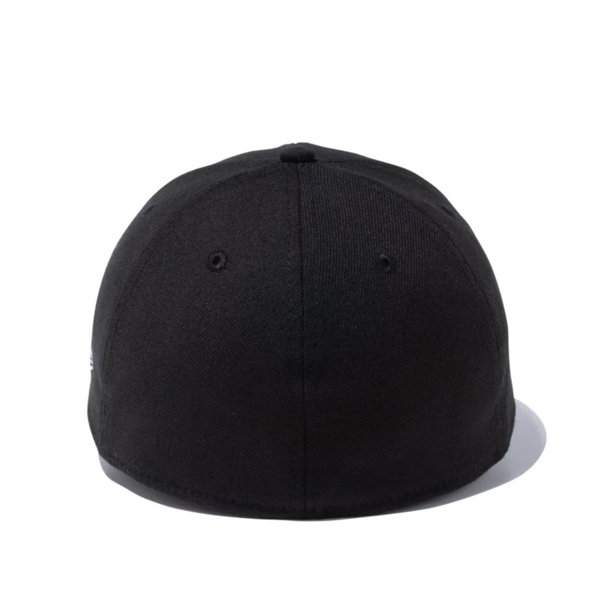 ニューエラ（NEW ERA）（メンズ、レディース）39THIRTY ボックスロゴ ブラック × ホワイト キャップ 13552147 帽子 大きいサイズ