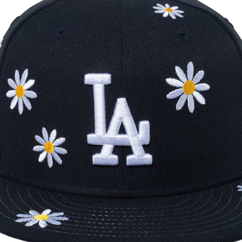 ニューエラ（NEW ERA）（メンズ、レディース）キャップ 59FIFTY MLB Flower Embroidery ロサンゼルス・ドジャース ブラック 13751147 大きいサイズ
