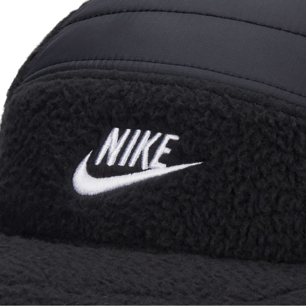 ナイキ（NIKE）（メンズ、レディース）フライ アンストラクチャード 5パネル フラット ビル キャップ FJ8627-010 帽子