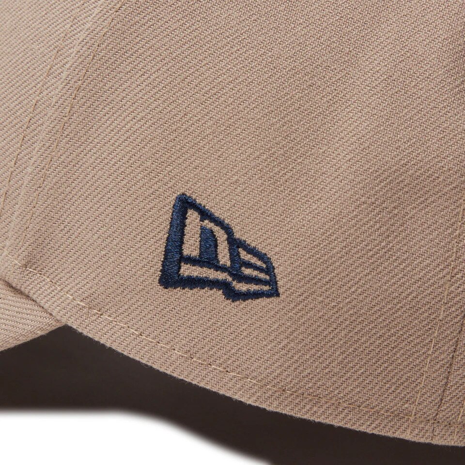 ニューエラ（NEW ERA）（メンズ、レディース）帽子 キャップ 9FORTY College Logo カーキ 14388682 サイズ調整可 日除け スポーツキャップ  スポーティー