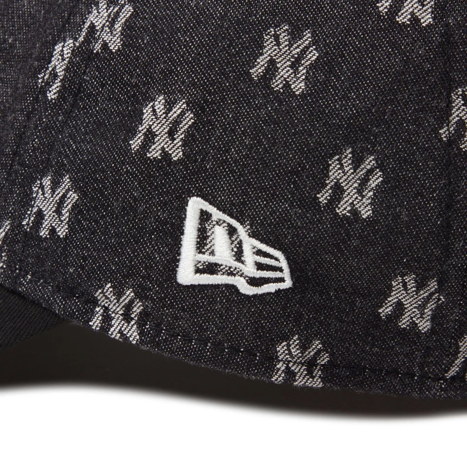 ニューエラ（NEW ERA）（メンズ、レディース）帽子 キャップ 9TWENTY MLB Jacquard ニューヨーク・ヤンキース 黒 Mサイズ 14388776 モノグラム サイズ調整可