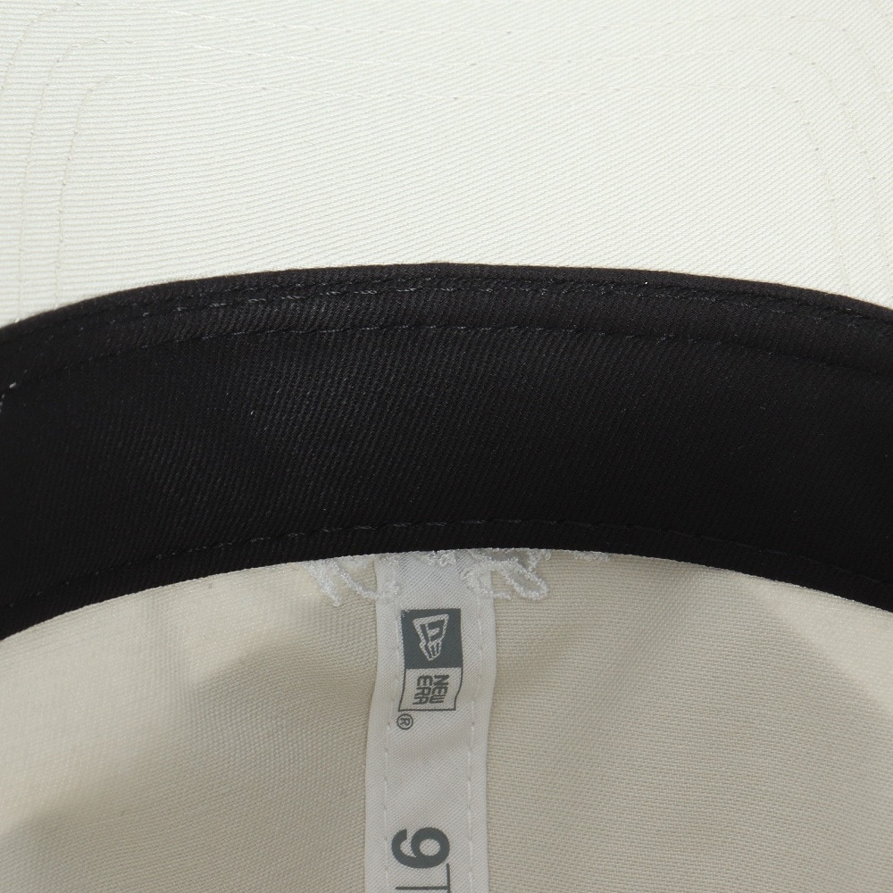 ニューエラ（NEW ERA）（メンズ、レディース）帽子 キャップ 9TWENTY スクリプトロゴ ウォッシュドコットン アイボリー×ホワイト 14525128 57cm-61cm